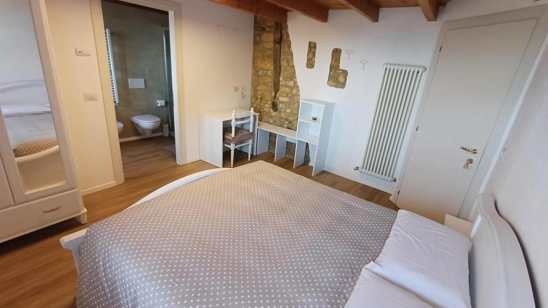 فندق مبيت وإفطار Montebello Vicentino Al Colle Rooms